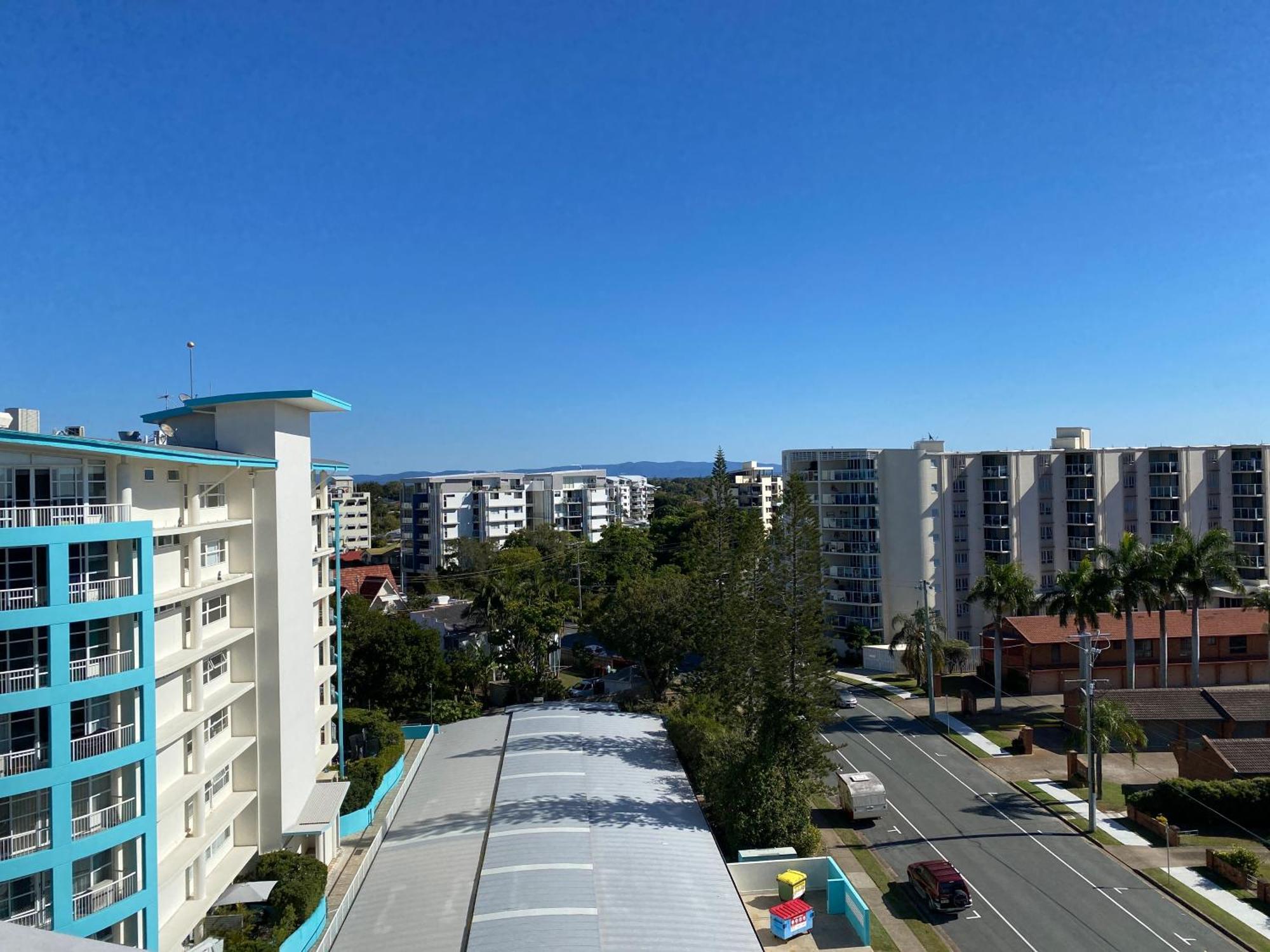 Redvue Holiday Apartments Redcliffe Exterior photo